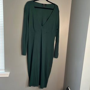 Dark Green long sleeve midi dress